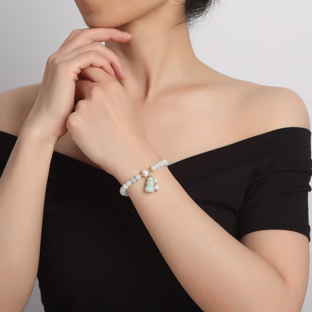 Light Green Jade Wu Lou Amulet Bracelet